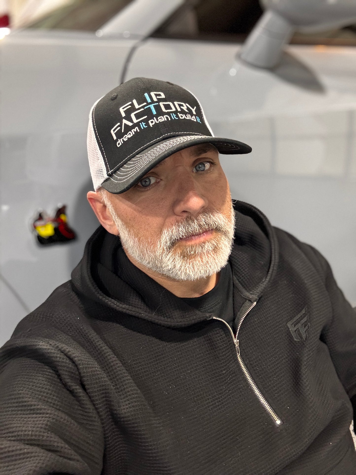Flip It Factory Hat Black/White