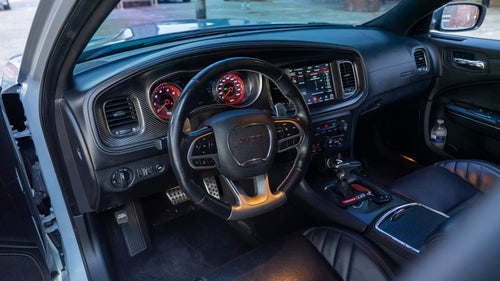 Carbon dash and the SRT performance pages display